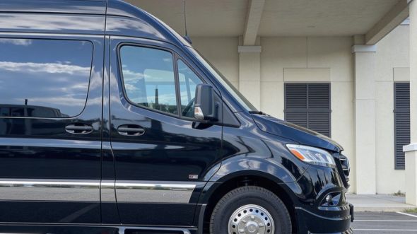 miramar 12 passenger sprinter van